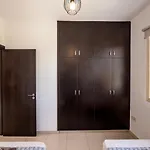 Palms Villa *