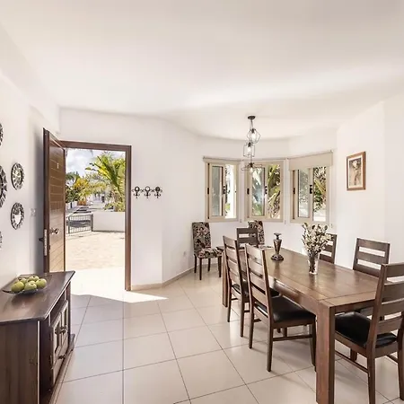 Palms Villa Protaras